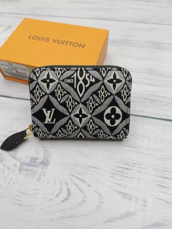 LV Wallets 250